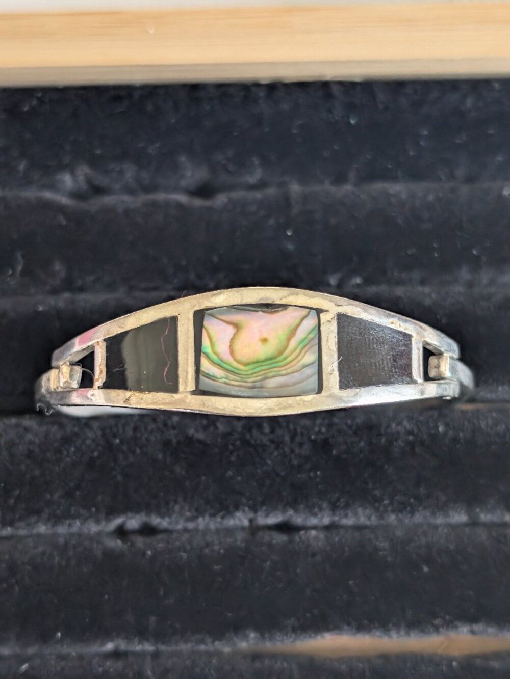Vintage Alpaca Mexico Silver Abalone Shell Onyx Inlaid Bracelet